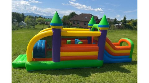 Profi mega hrad - překážková dráha